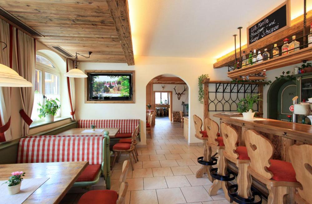 Cafe Pension Heim Kirchberg in Tirol Exterior foto
